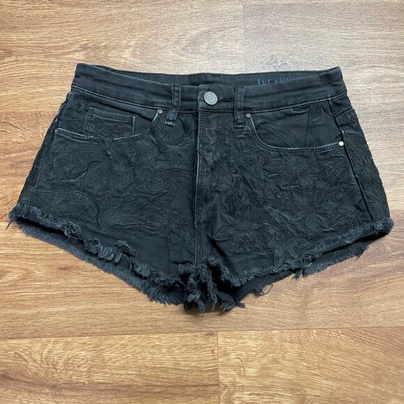 BlankNYC Black Denim Embroidered Floral Cut Off Jean Shorts Womens Size 25 RARE - Picture 1 of 11